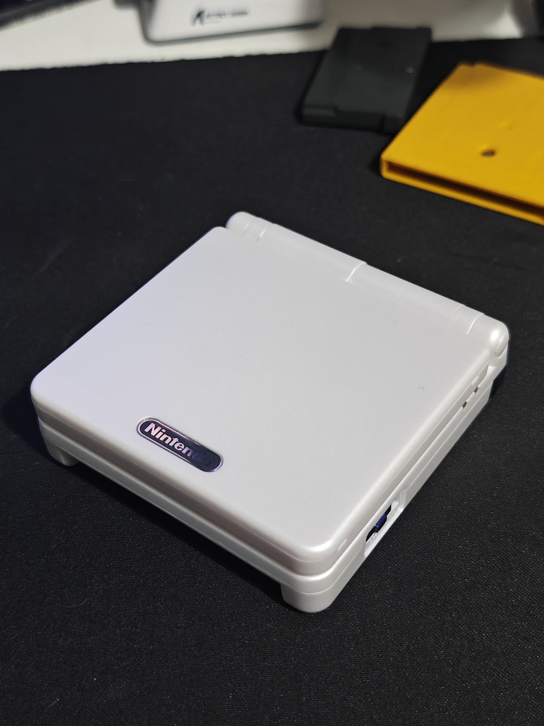 Game Boy Advance SP - Polar